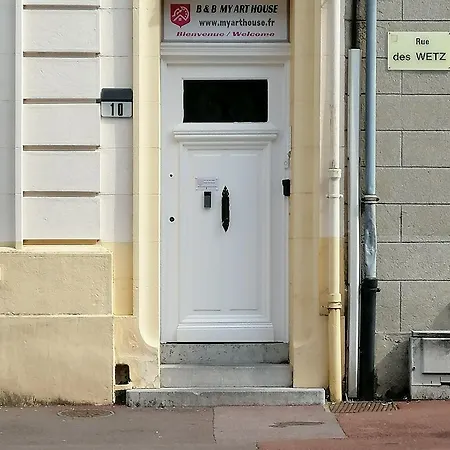 My Art House Bed and breakfast