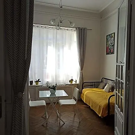 Panzió My Art House Douai