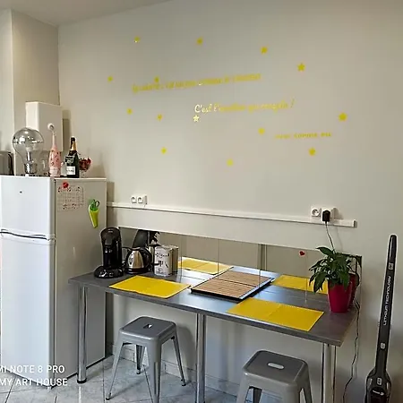 Alojamento de Acomodação e Pequeno-almoço My Art House Douai