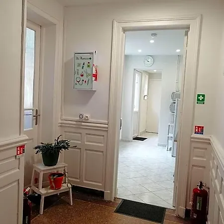 My Art House Alojamento de Acomodação e Pequeno-almoço Douai