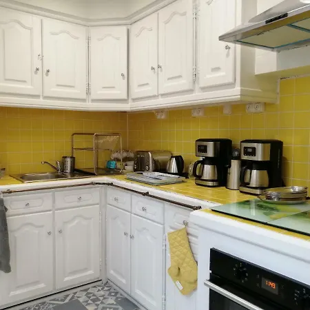 My Art House Bed and breakfast