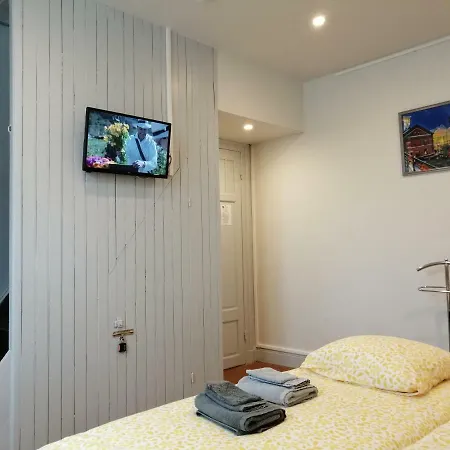 My Art House Bed and breakfast